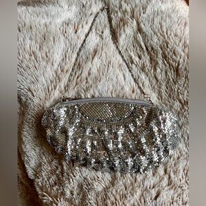 Vintage silver mesh metal purse